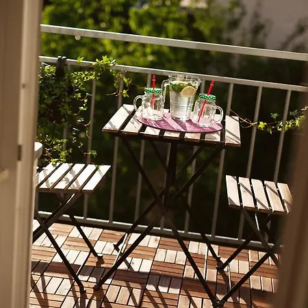 Garden Apartman *